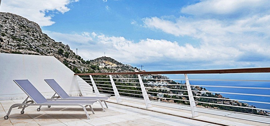 LUXURY APARTMENT IN ALTEA HILLS WITH STUNNING VIEWS