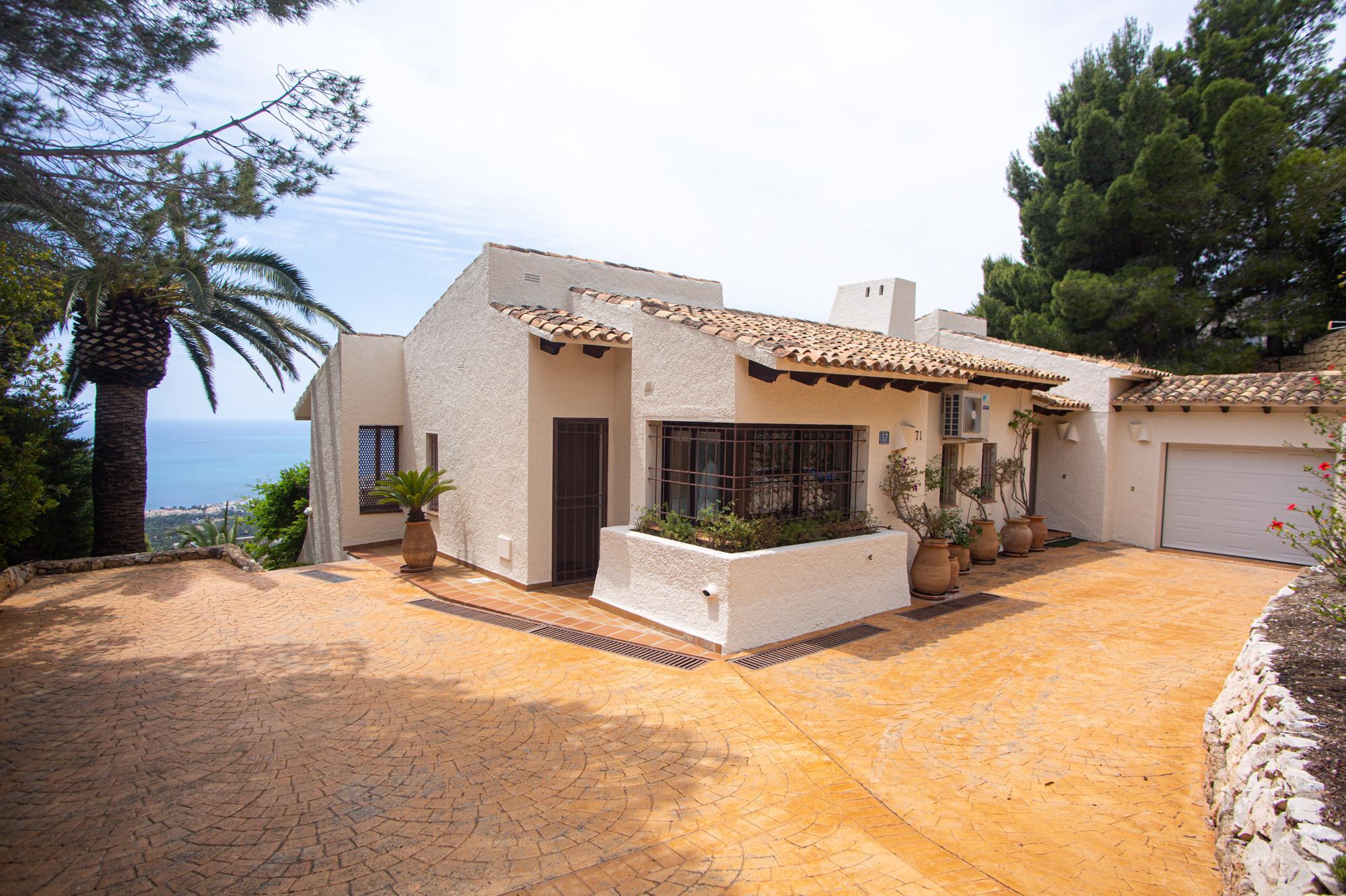 Villa mit herrlichem Blick in Sierra de Altea