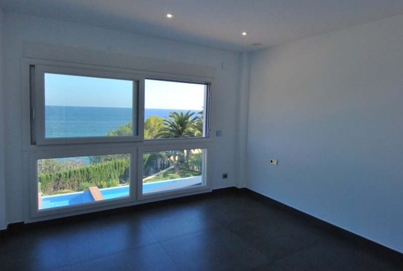 Villa moderna en Calpe con acceso a la playa