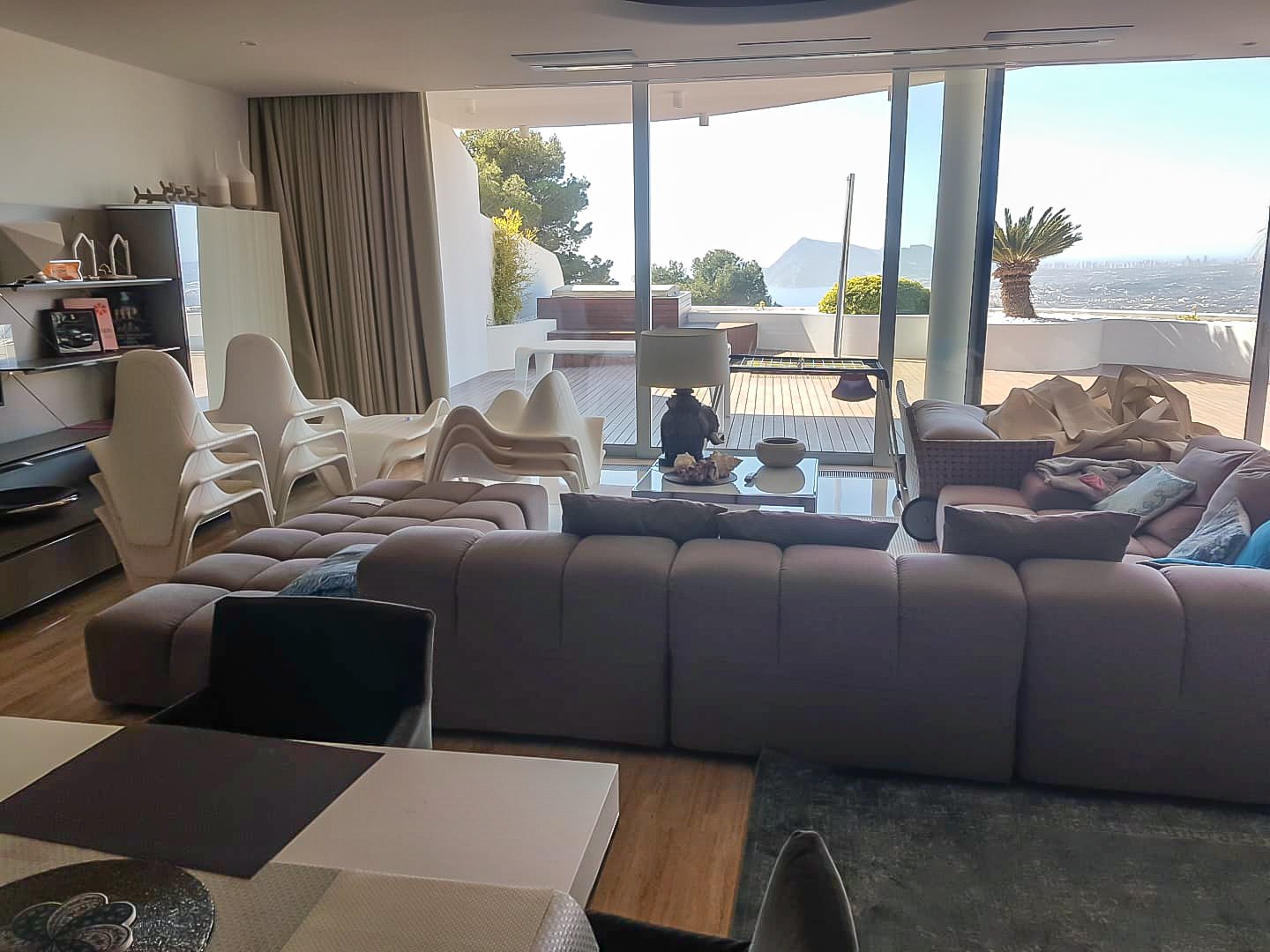 Luxus-Wohnung mit privatem Pool in Sierra de Altea